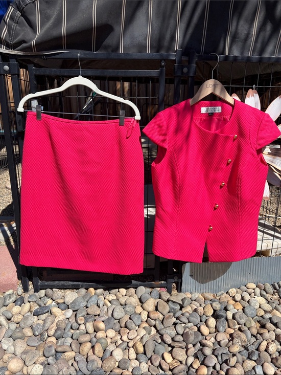 Tahari Dresses & Skirts - Tahari Hot Pink Two-Piece Skirt Set